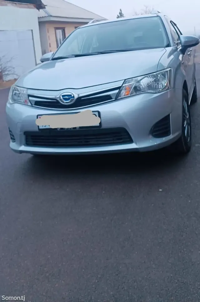 Toyota Corolla 2015 · 1.5 AT