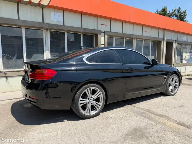 BMW 4 series 2016 · 2.0 AT