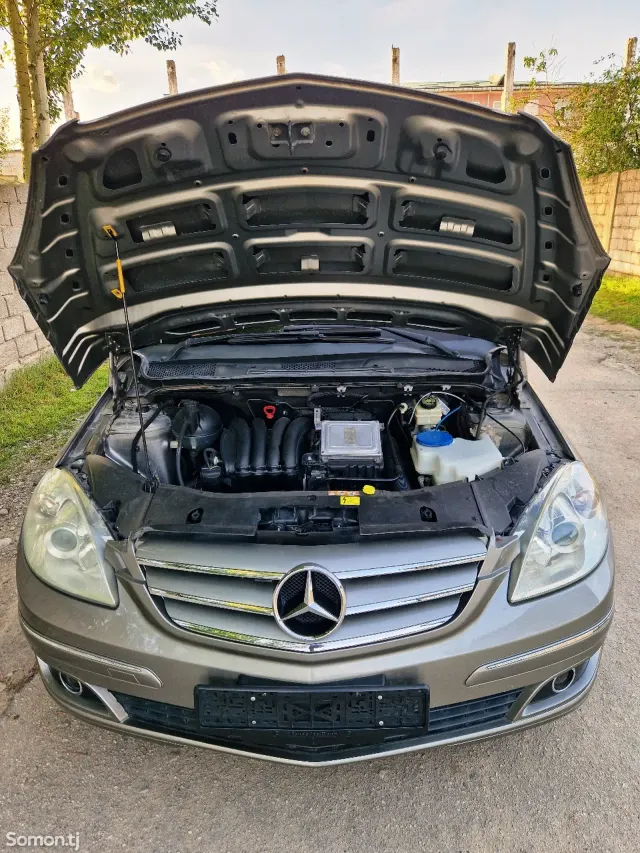 Mercedes-Benz B class 2006 · 2.0 AT