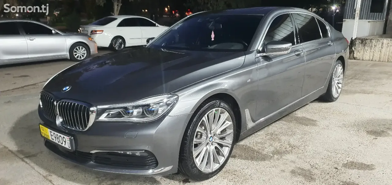 BMW 7 series 2017 · 3.0 CVT