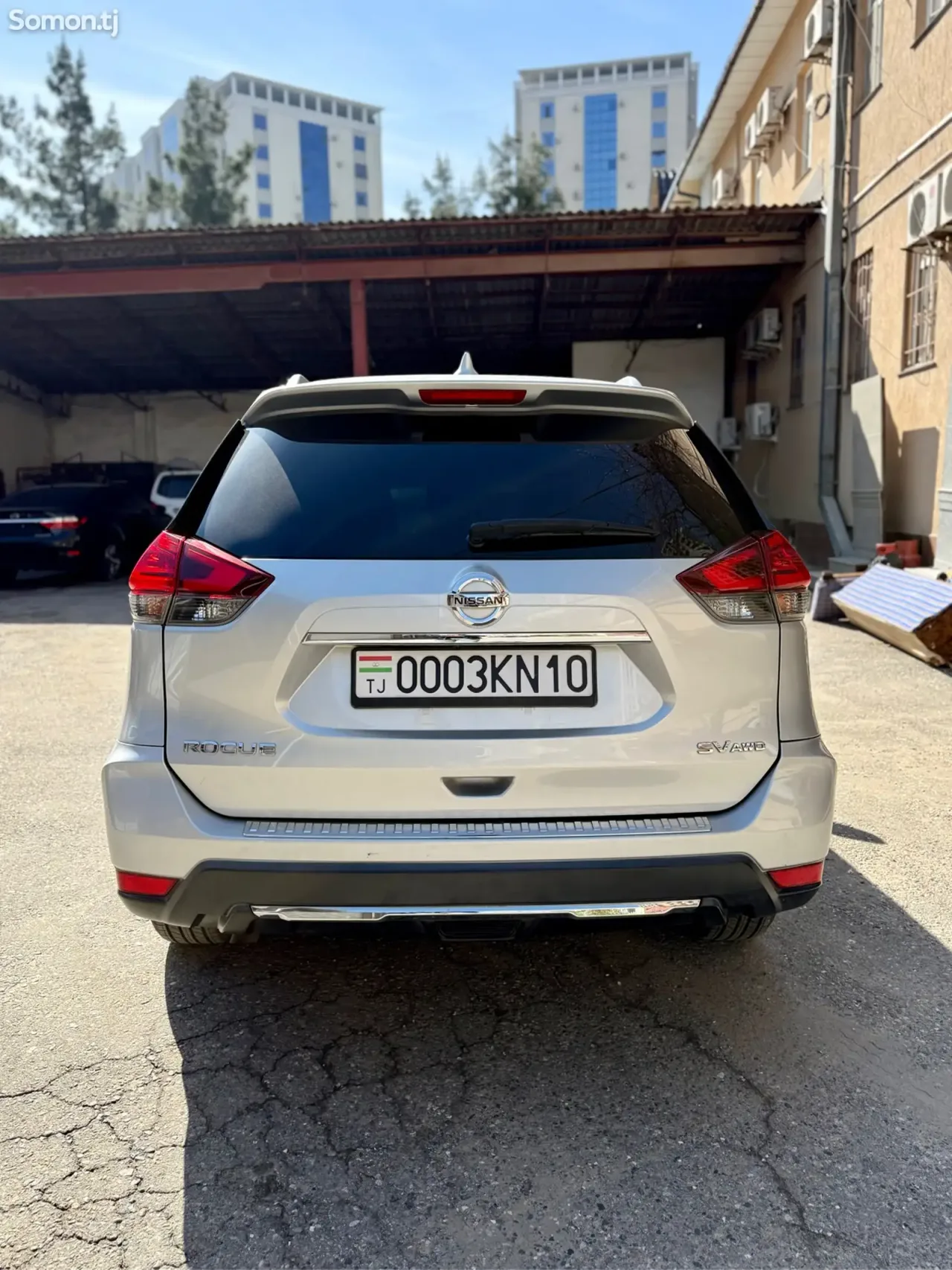 Nissan Rogue 2017 · 2.5 AT