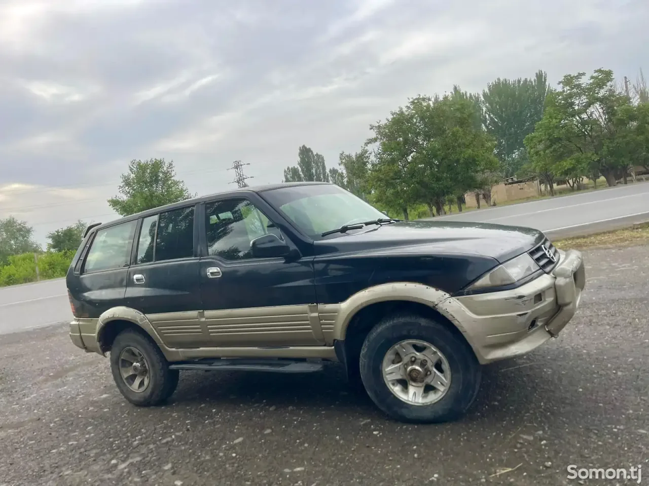 Ssang Yong Musso 1998 · 2.2 MT
