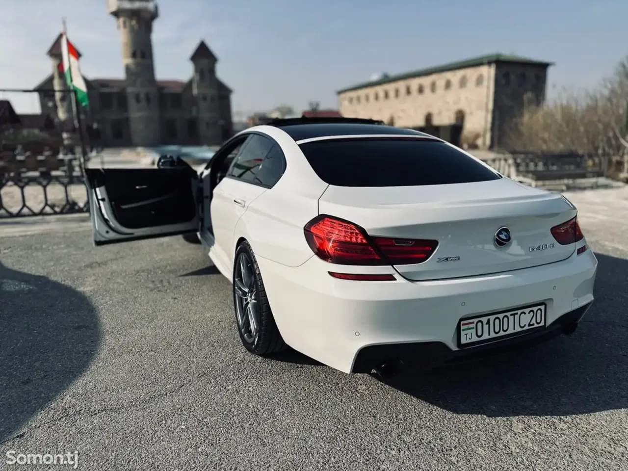 BMW 6 series 2015 · 4.0 AT