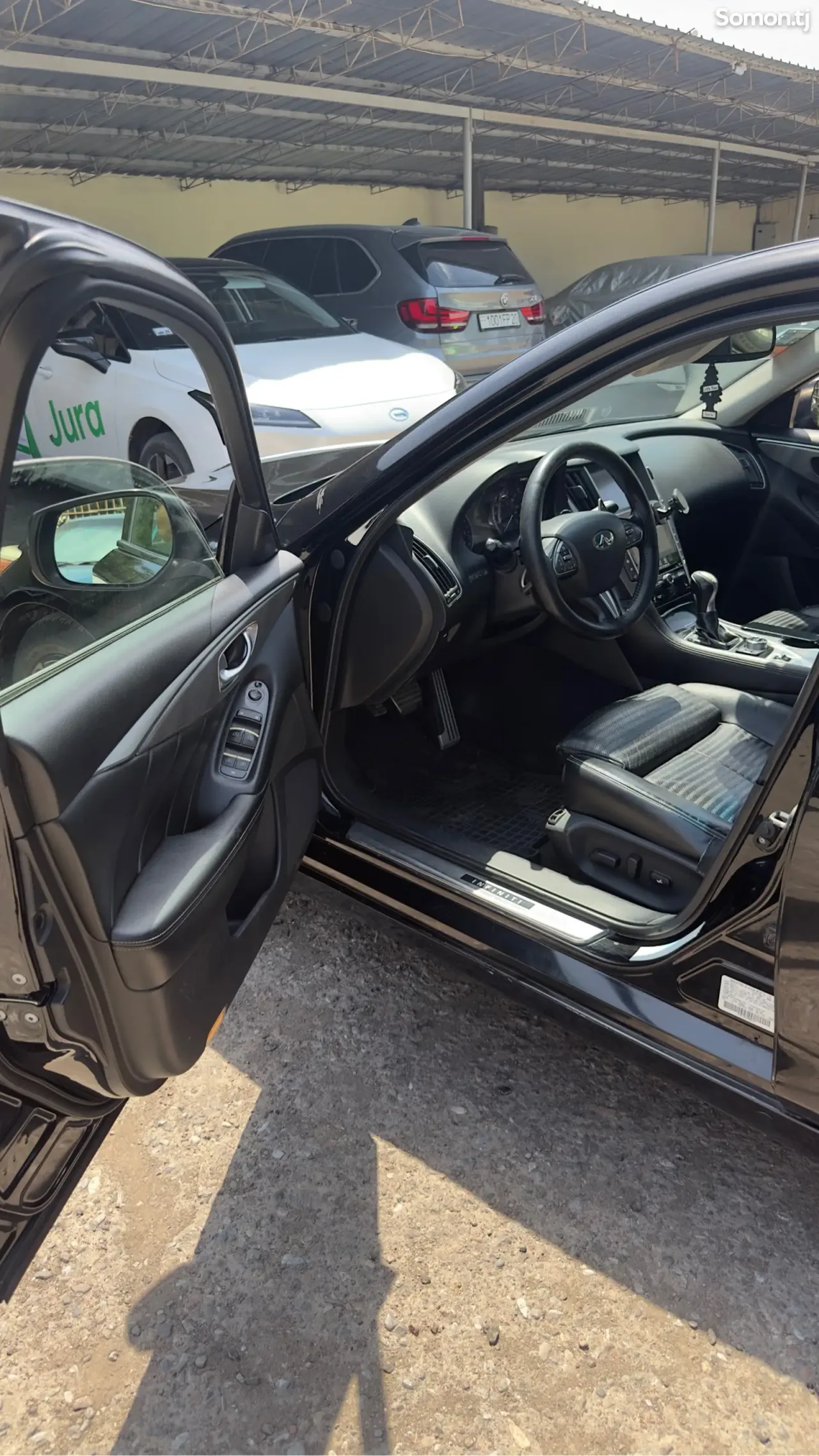 Infiniti Q series 2015 · 3.5 AT