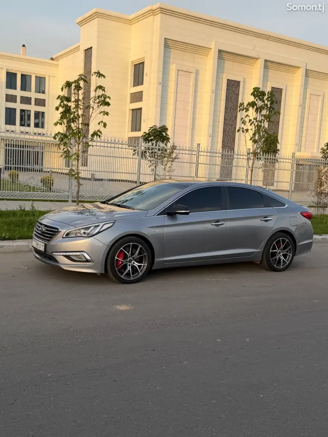 Hyundai Sonata 2014 · 2.0 AT