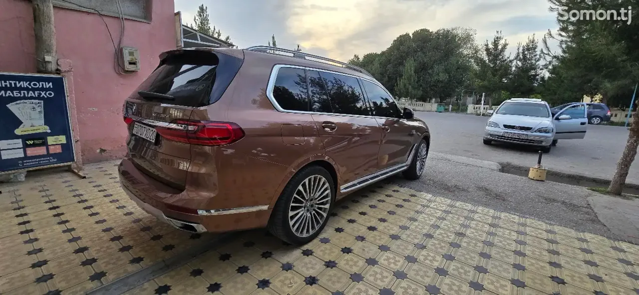 BMW X7 2020 · 3.0 AT