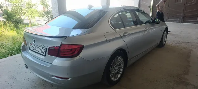 BMW 5 series 2012 · 2.0 AT