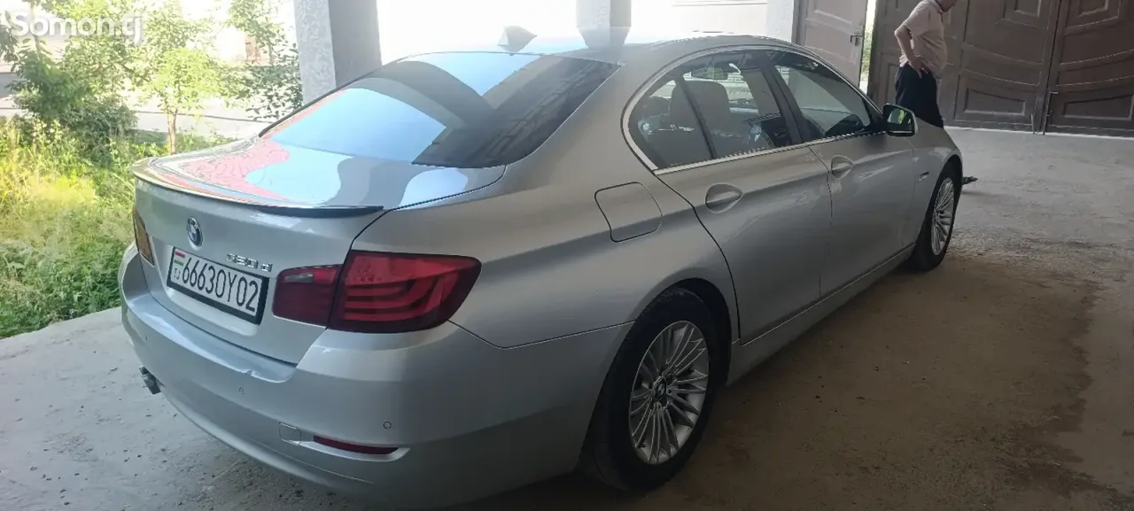 BMW 5 series 2012 · 2.0 AT