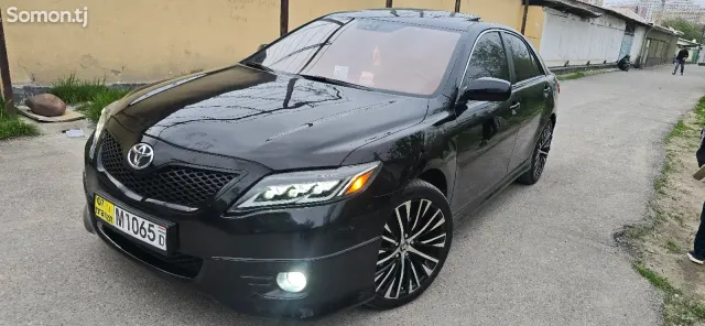 Toyota Camry 2011 · 2.5 AT