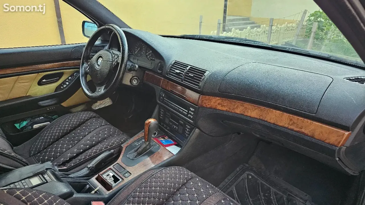 BMW 5 series 2000 · 2.4 AT