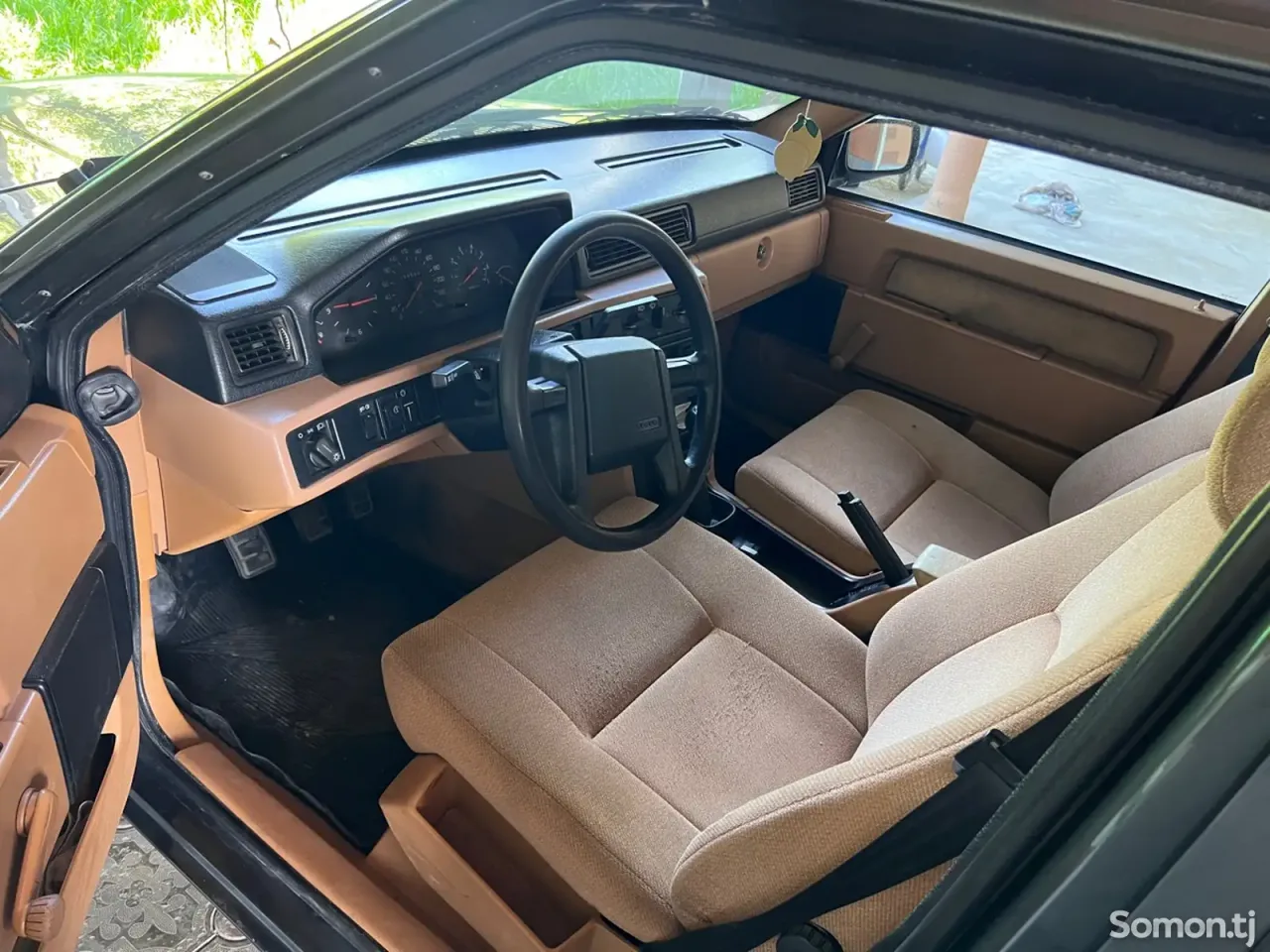 Volvo 940 1993 · 2.3 MT
