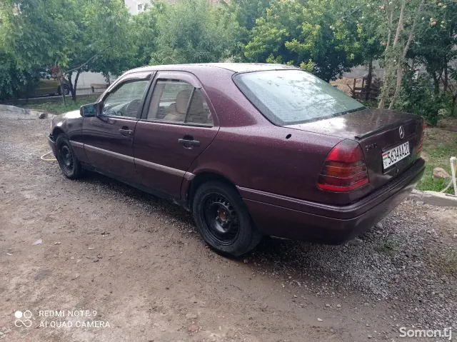 Mercedes-Benz C class 1995 · 1.8 MT