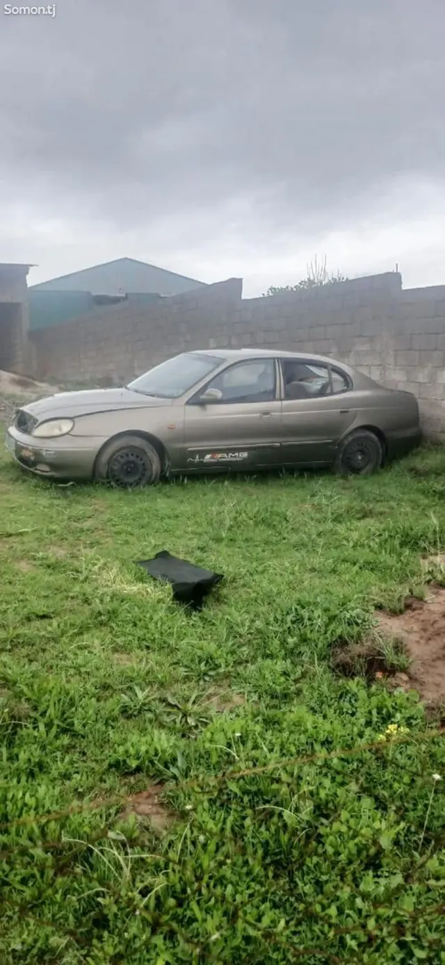 Daewoo Leganza 1997 · MT