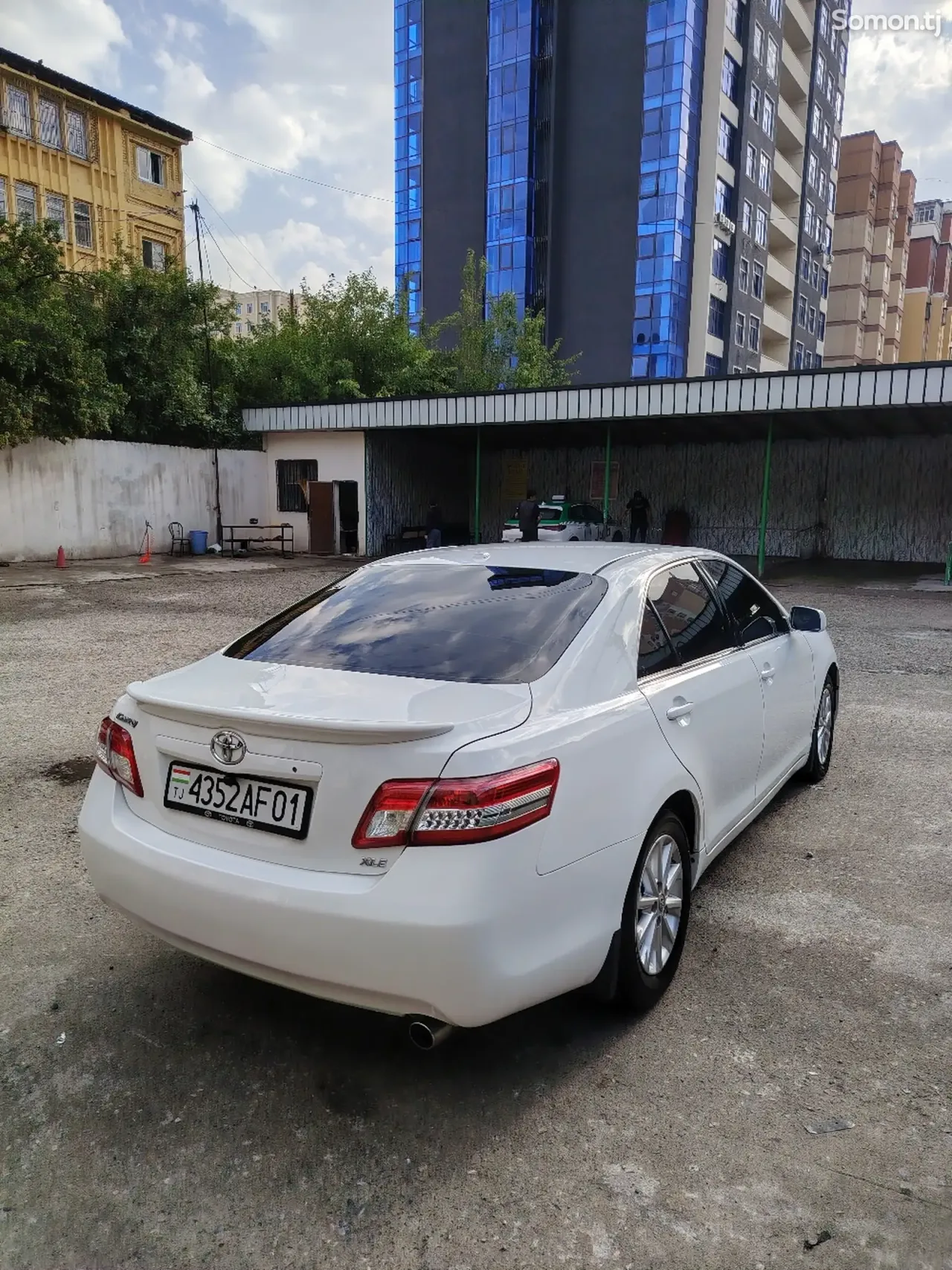 Toyota Camry 2011 · 2.5 AT