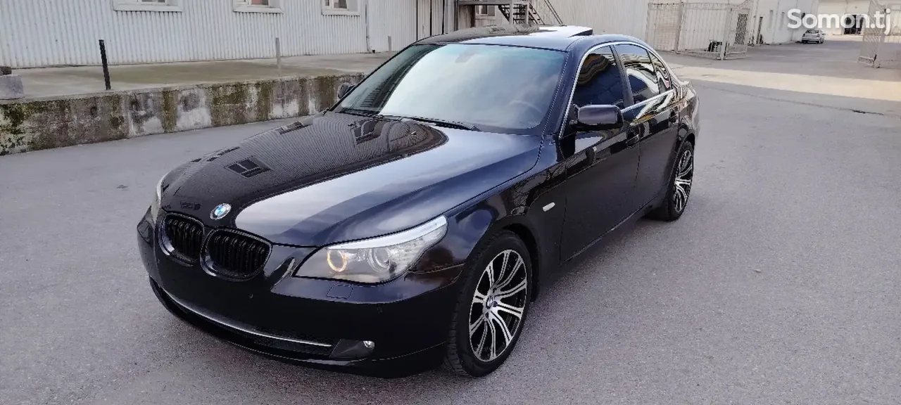BMW 5 series 2007 · AT