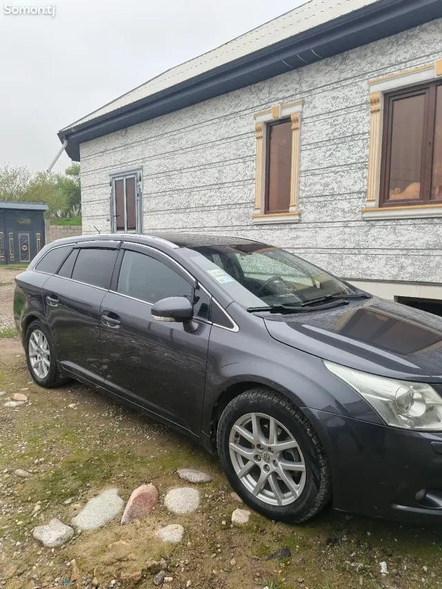 Toyota Avensis 2009 · 1.8 AT