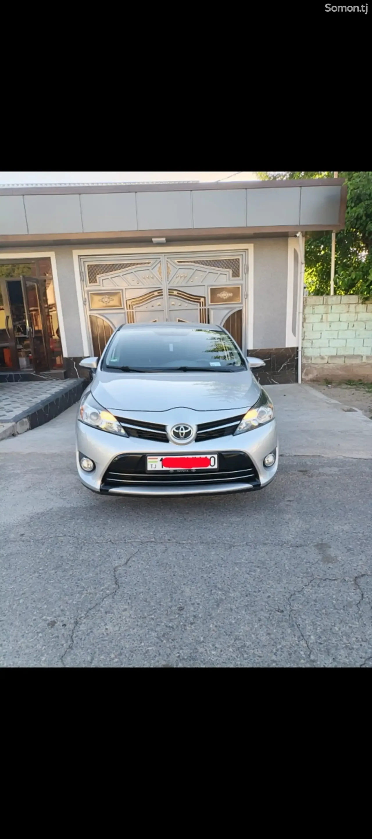 Toyota Verso 2015 · 1.6 MT