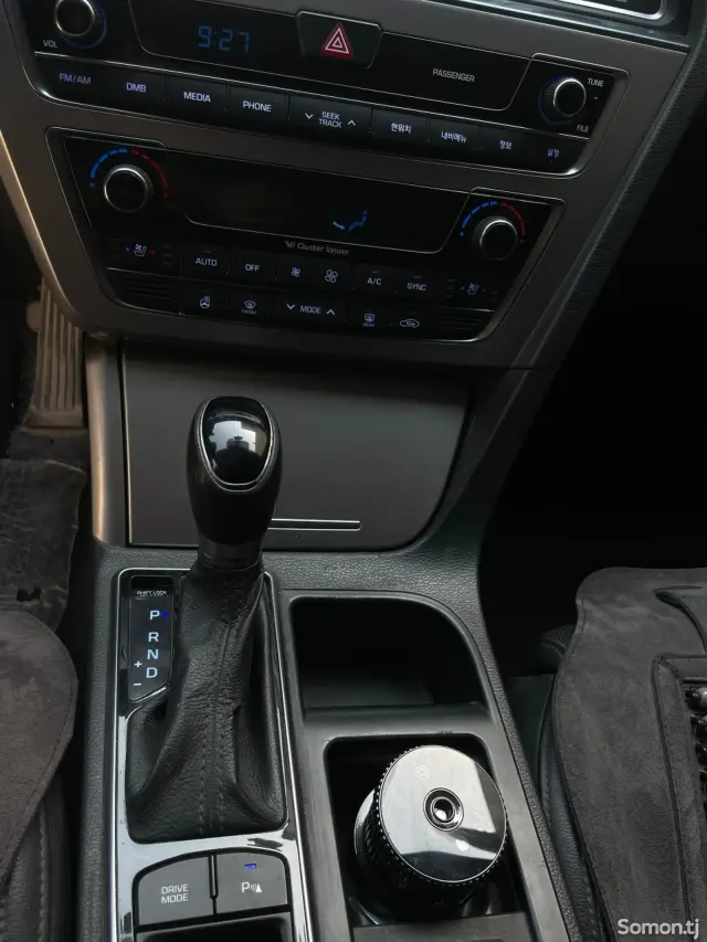 Hyundai Sonata 2015 · 2.0 AT