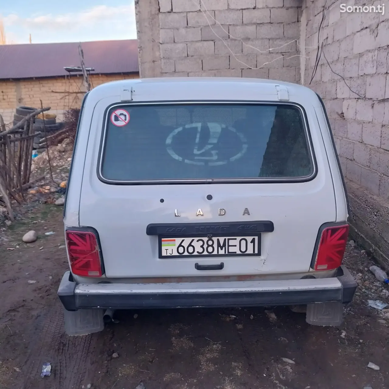 Lada (ВАЗ) Нива 2006 · 0.6 MT