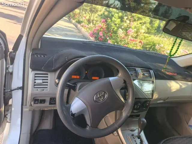 Toyota Corolla 2008 · 1.8 AT
