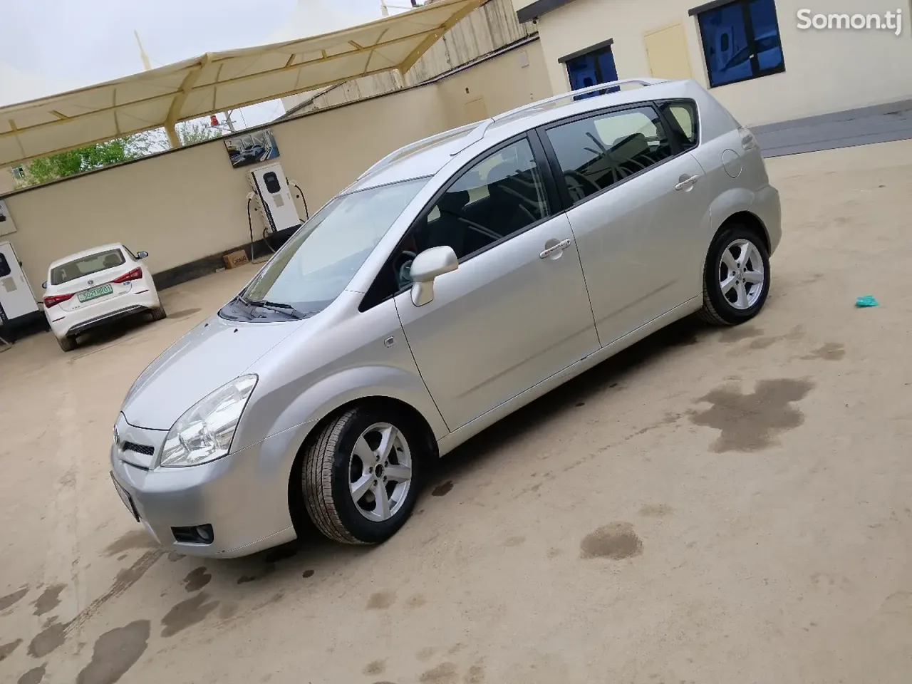 Toyota Corolla Verso 2006 · 1.8 MT
