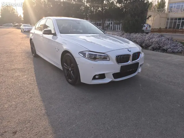 BMW 5 series 2015 · 3.0 AT