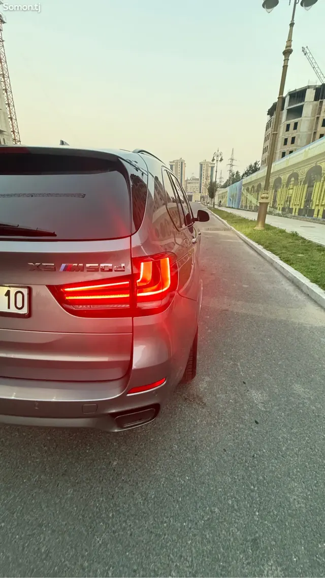 BMW X5 M 2018 · 5.0 AT