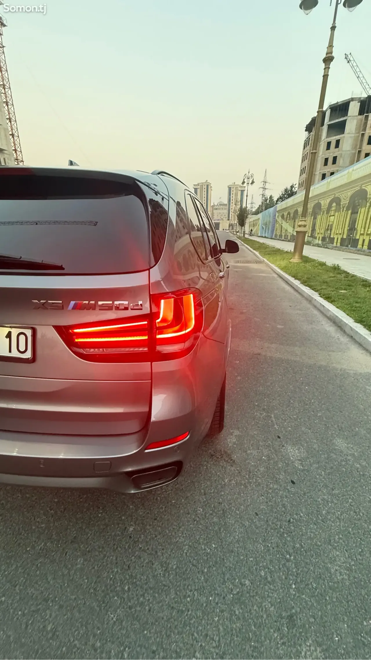 BMW X5 M 2018 · 5.0 AT