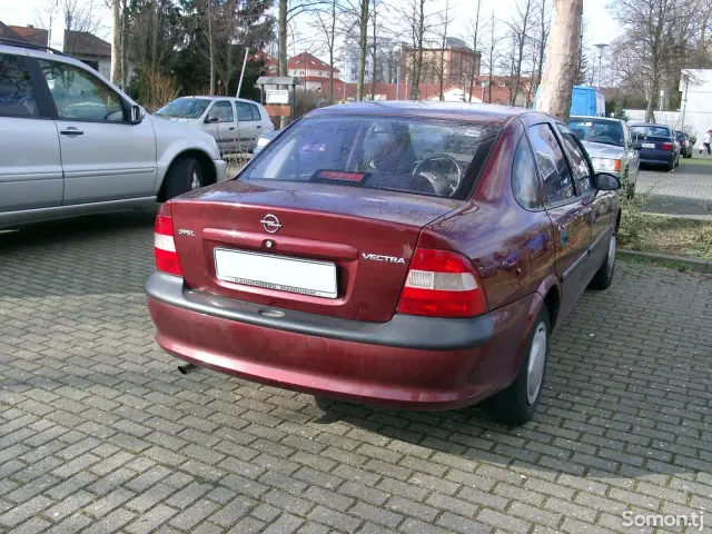 Opel Vectra B 1997 · 1.6 MT