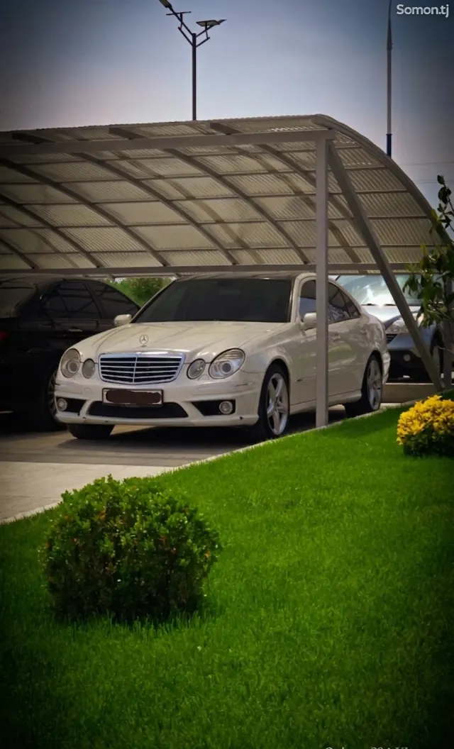 Mercedes-Benz E class 2007 · 3.5 AT