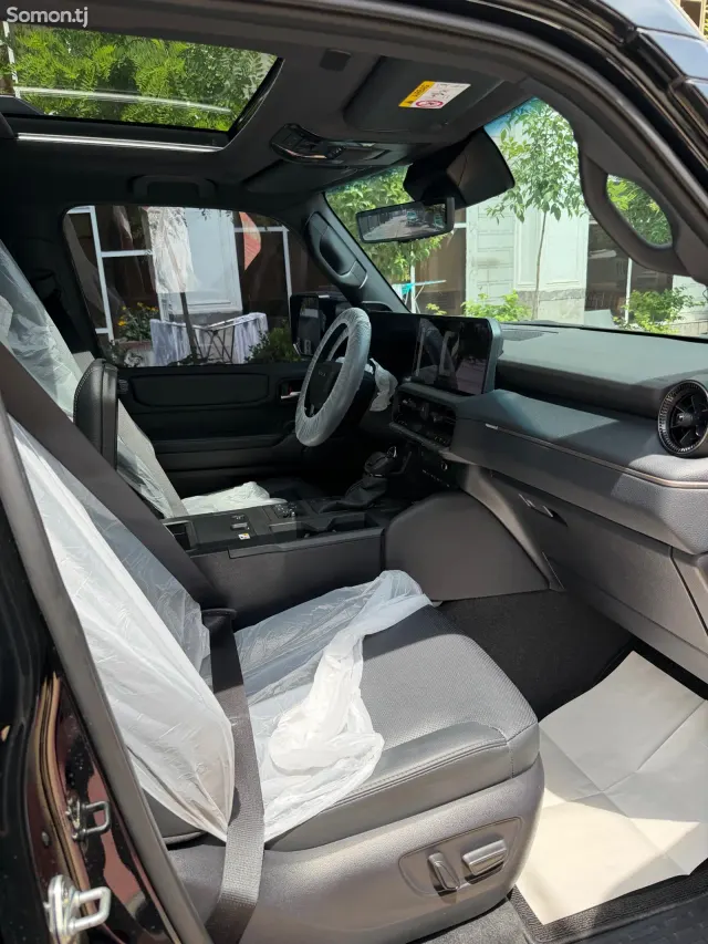 Toyota Land Cruiser Prado 2026 · 2.5 AT