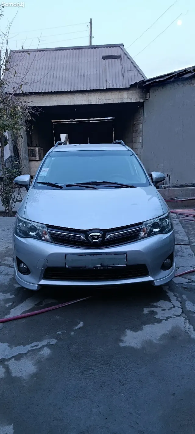 Toyota Fielder 2014 · 1.8 AT