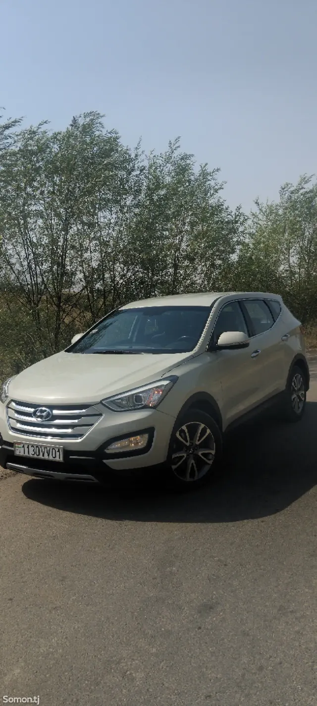 Hyundai Santa Fe 2015 · 2.0 AT