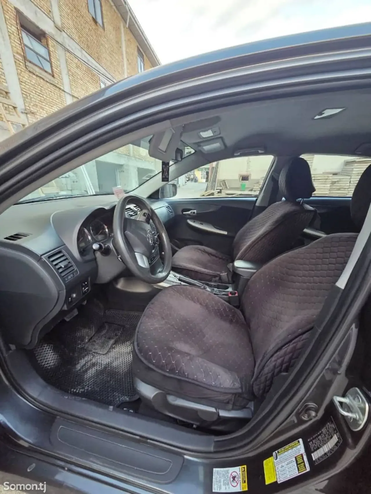 Toyota Corolla 2012 · 1.8 AT