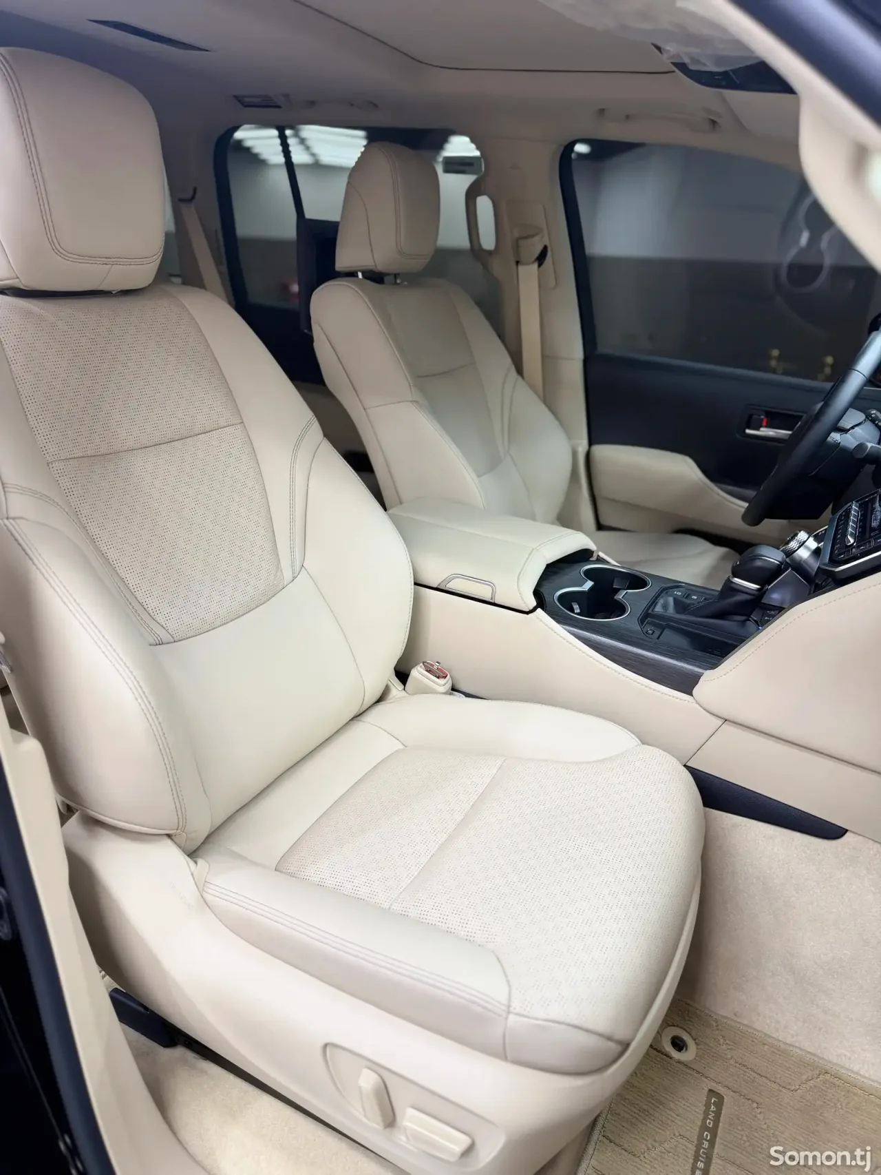 Toyota Land Cruiser 2026 · 3.5 AT
