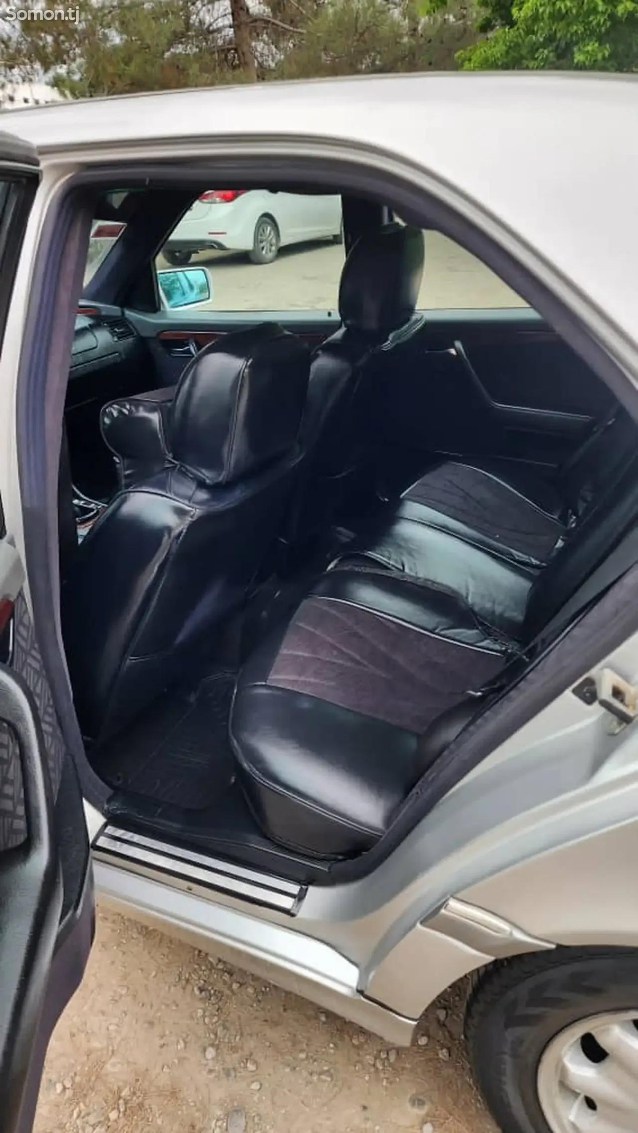 Mercedes-Benz C class 1995 · 1.8 MT
