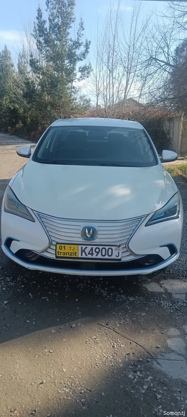 Changan Eado 2022 · AT