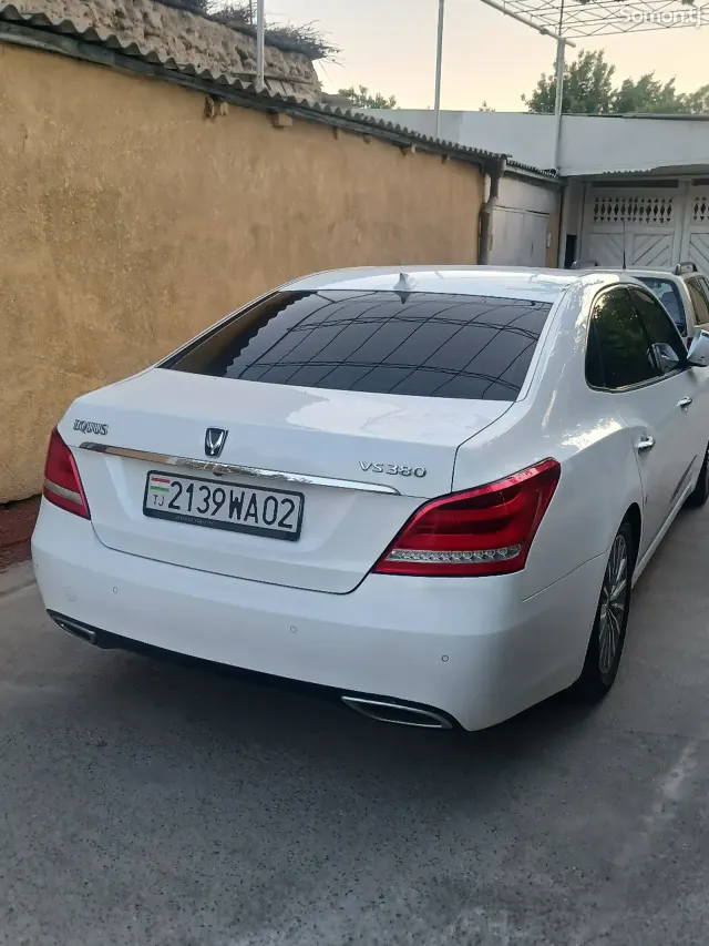 Hyundai Equus 2013 · 3.8 AT