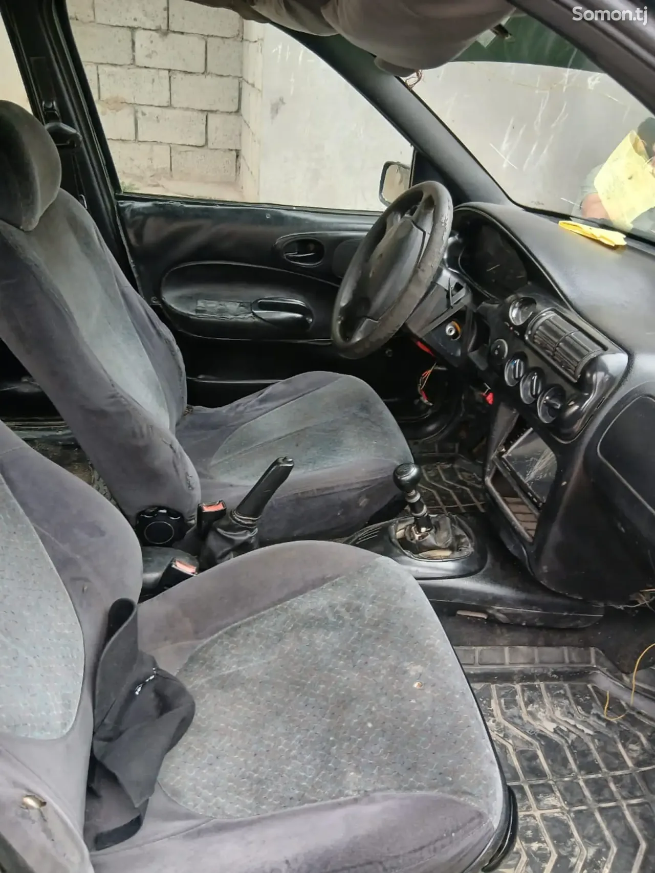 Ford Escort 1995 · MT