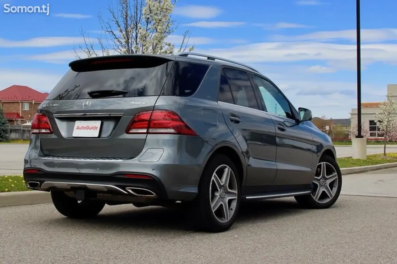 Mercedes-Benz GLE class 2017 · 3.0 AT