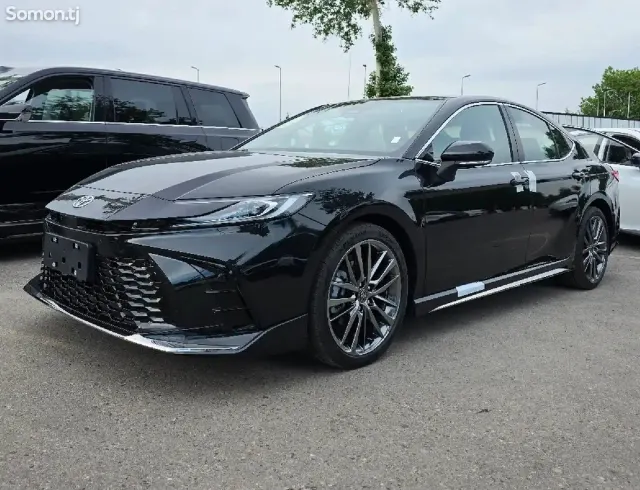 Toyota Camry 2026 · 2.0 AT