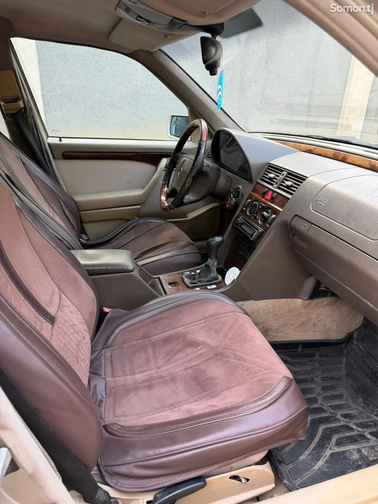 Mercedes-Benz C class 1996 · 1.8 MT