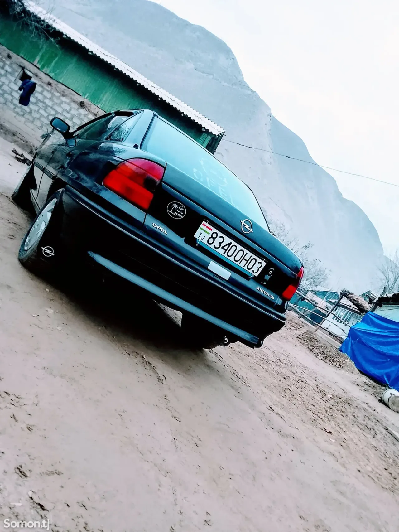 Opel Astra F 1996 · 1.6 MT