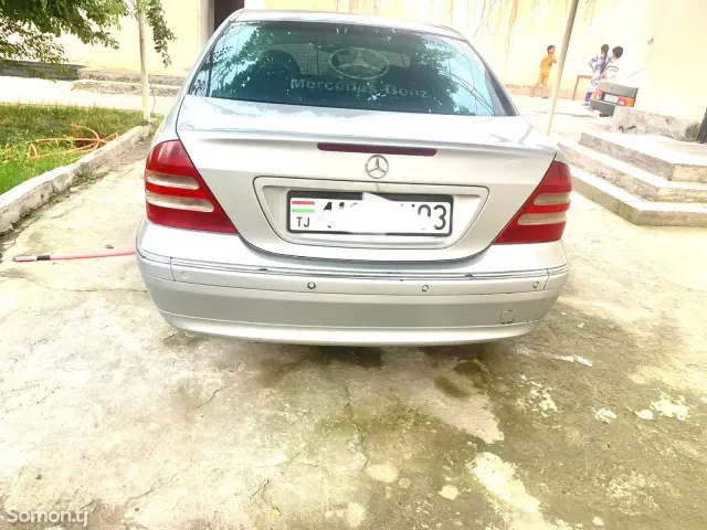 Mercedes-Benz C class 2003 · 2.4 AT