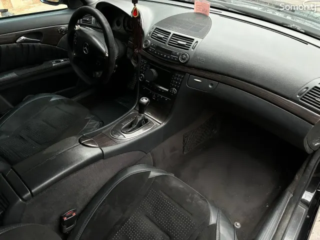 Mercedes-Benz E class 2006 · 3.5 AT