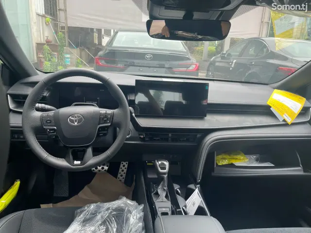 Toyota Camry 2026 · 2.5 AT