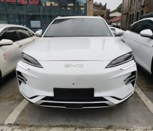 BYD Song Plus 2025 · AT
