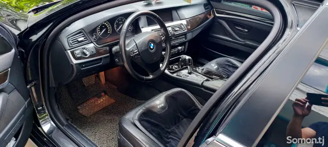 BMW 5 series 2012 · 2.0 AT