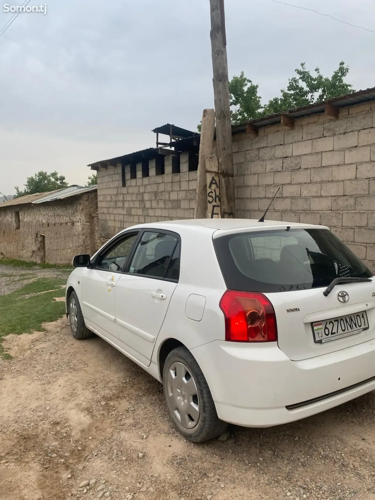 Toyota Corolla 2007 · 1.6 MT
