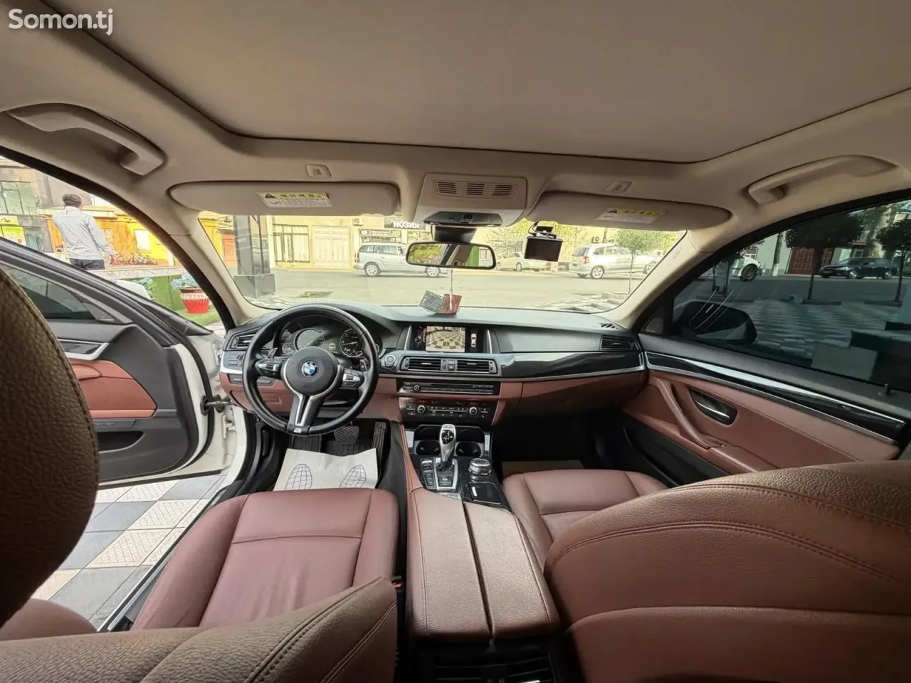 BMW 5 series 2016 · 3.0 AT